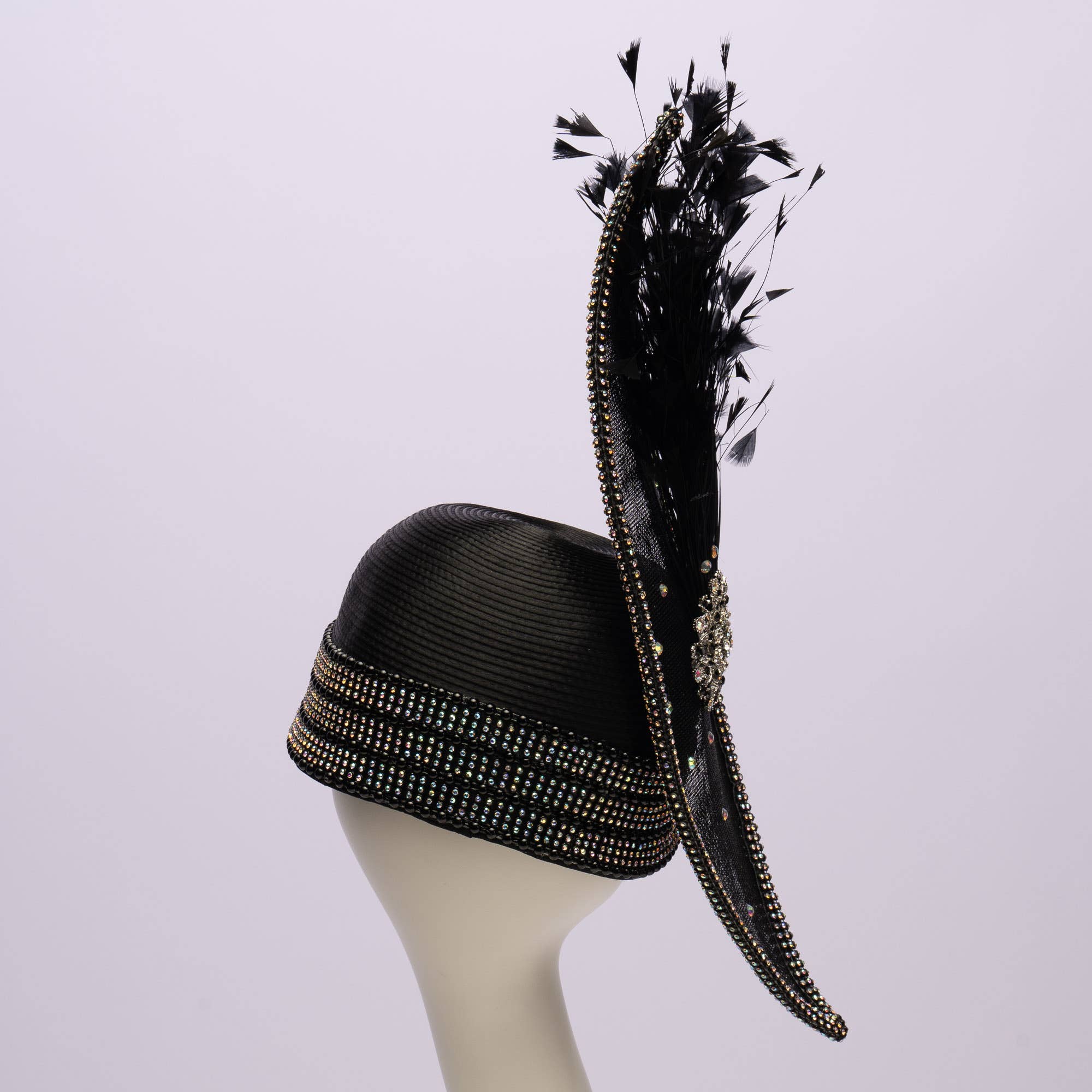 KaKyCo - Wholesale Fascinator Hat - Women's - Stone bending satin cloche with brooch and feather | AJ779Y3