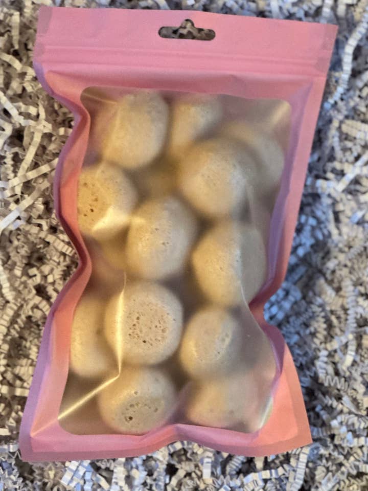 Bouchées de miel lyophilisées pour la vente par Creative Queen Boutique