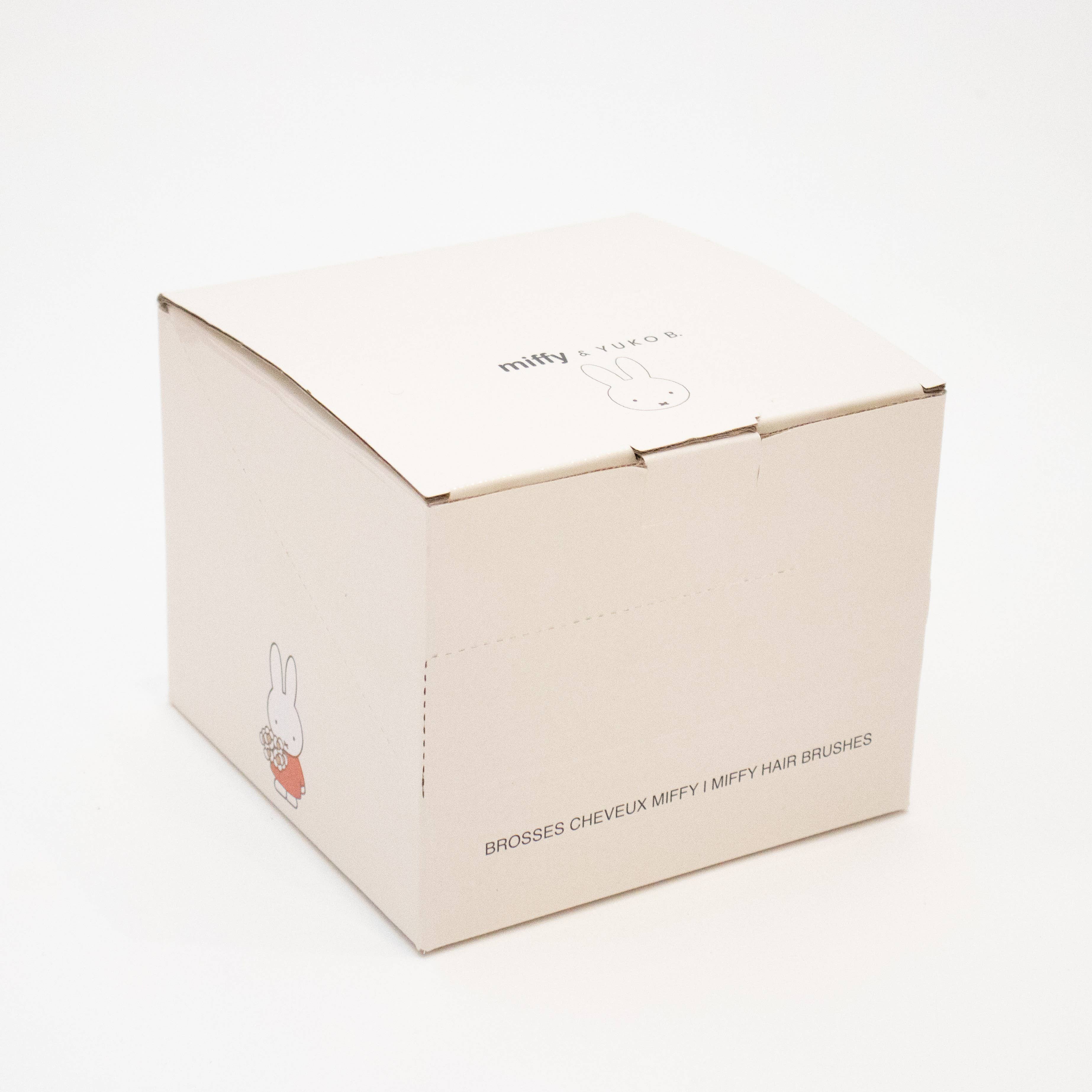 Yuko B - Wholesale Hair Brush/Comb Set - Kids & Baby - Display of 15 Miffy Brushes I Collection ©Mercis Bv5