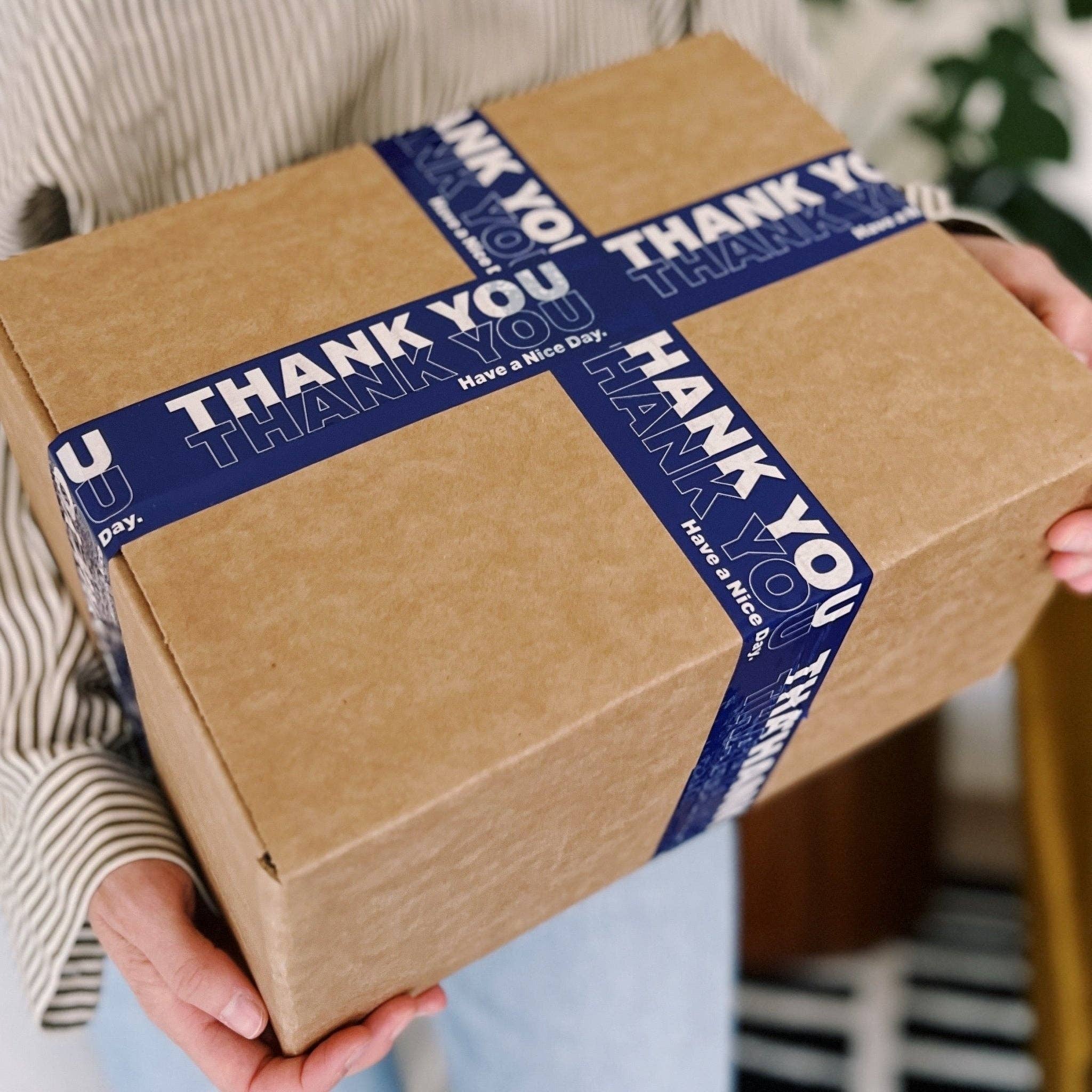 Shippy Tape - Venta al por mayor Papel celofán - Cinta adhesiva Thank You Shipping, bolsa de bodega neoyorquina azul/blanca6