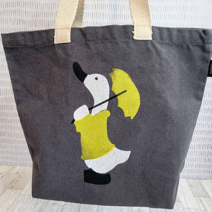Sac fourre-tout en toile recyclée Duck gris foncé pour la vente par Brumbams Creations