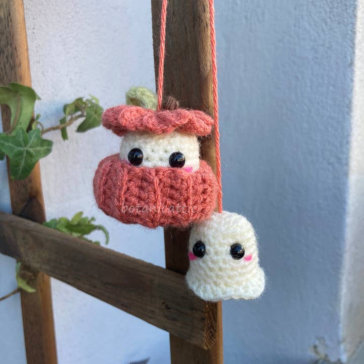 Anh2 LTD – Großhandel Tischdeko – Gruselige Halloween-Autohängedeko häkeln, Kürbis, Geist häkeln2