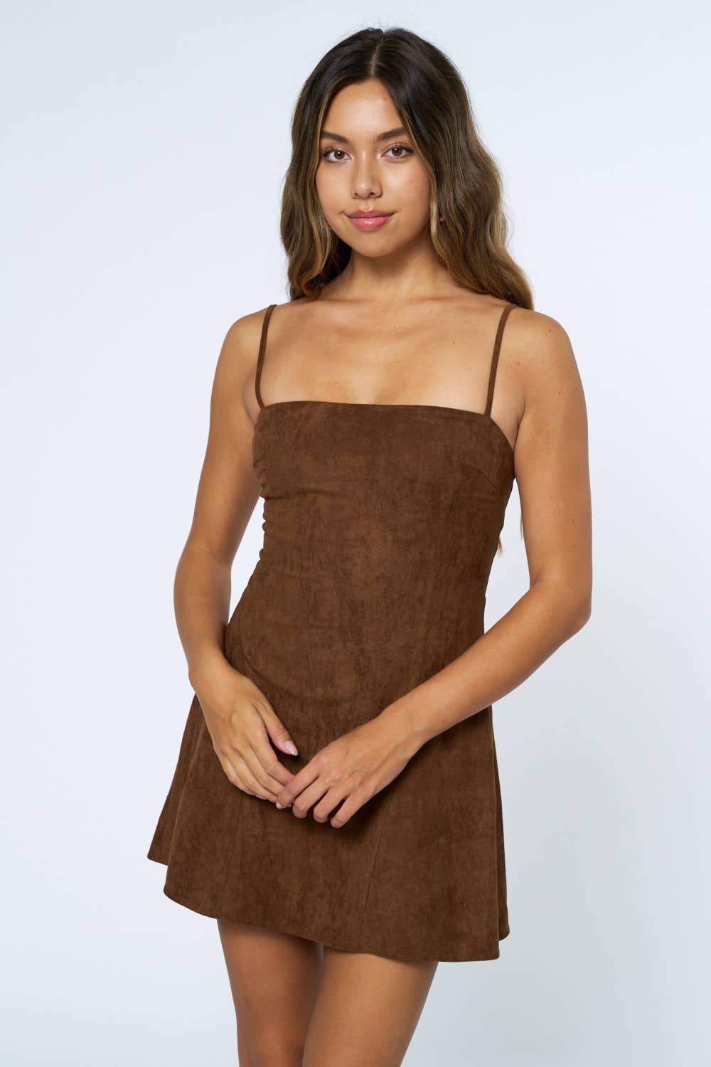 MARRON Robe Mini en Suède avec Détail Lacé au Dos en vente sur Faire2