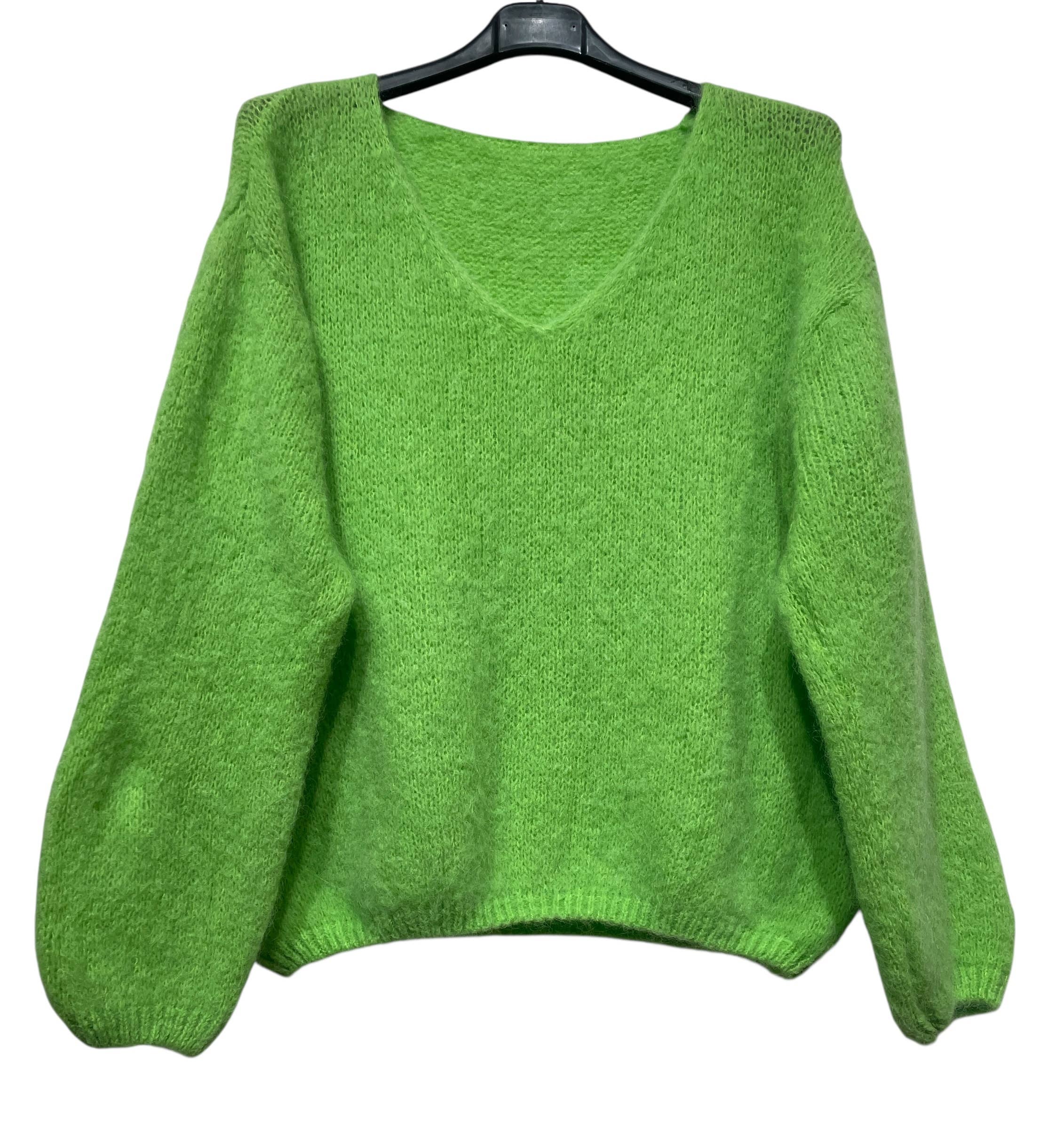 LINEN & COTTON HOUSE - Wholesale Blouse - Women's - 0281 V-NECK SWEATER IN ALPACA AND WOOL4