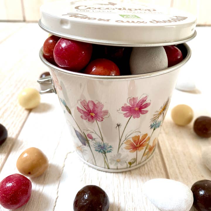 Cocoripop - Wholesale Chocolate Covered Sweets - Small Metal Bucket "Chocolate Treasures" (Easter)3
