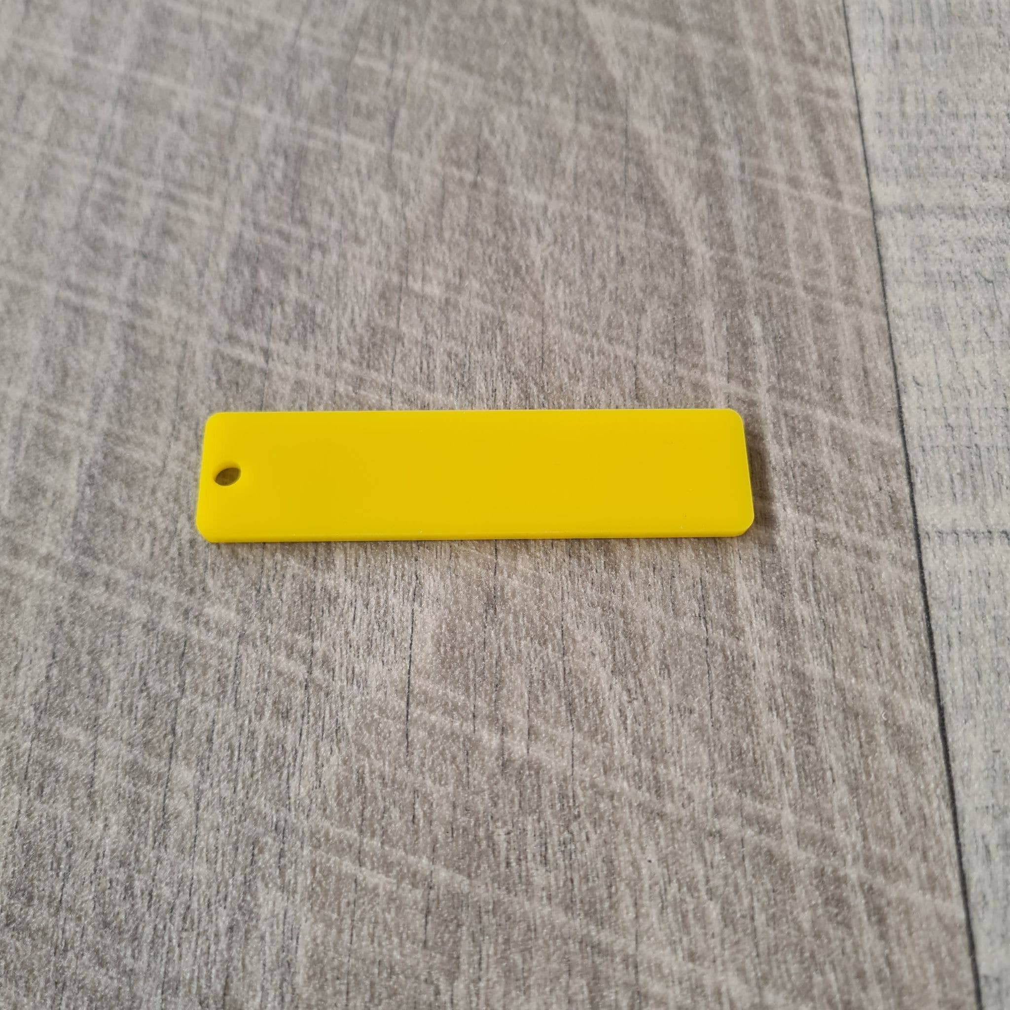 Manchester Craft Blanks – wholesale Craft supplies – Reg Plate Keyring Blank Yellow - 5pack