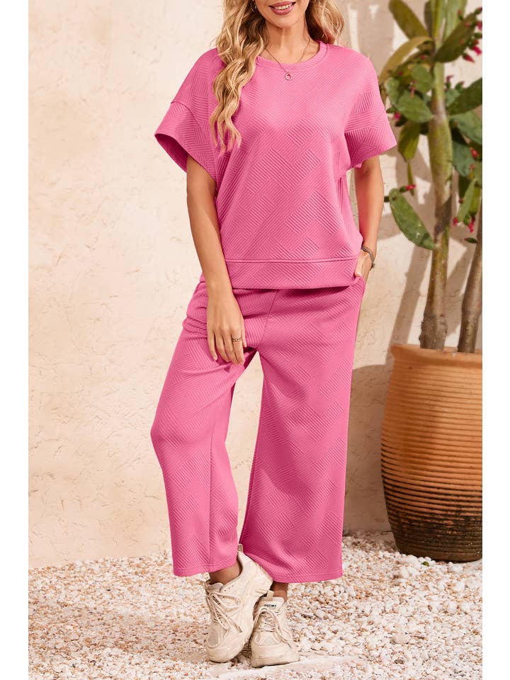 Aapparella - Wholesale Lounge Set - Women's - Women Multi-colored Textured T Shirt and Pants Set | S-2XL16