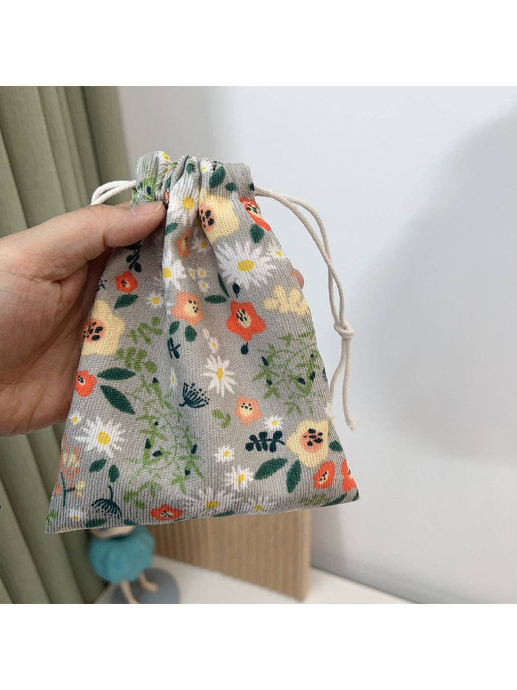 Funkyrel® Atzbranding Limited - Wholesale Pouch - Women's - Cosbai - Floral Drawstring Pouch - Mini & Portable5