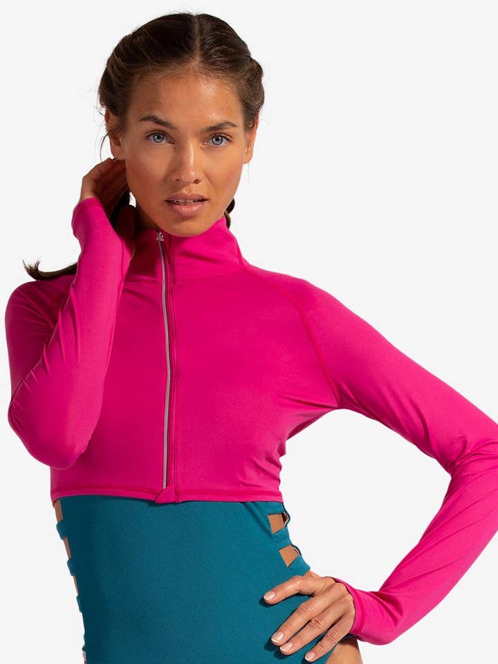 HAUT COURT À FERMETURE ÉCLAIR INTÉGRALE POUR FEMMES - LIQUIDATION (4010C) pour la vente par BloqUV