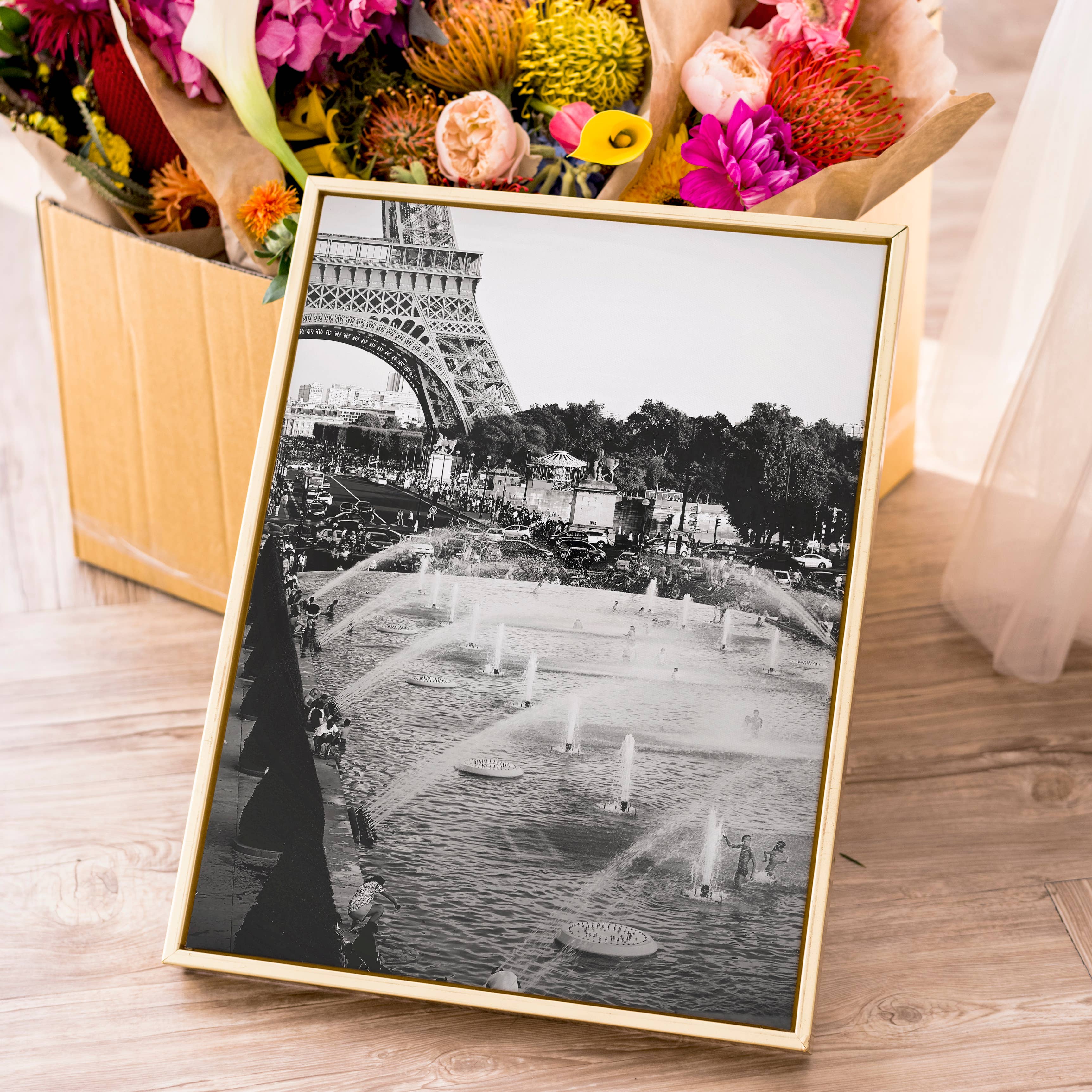 LILOU - Wholesale Art Print - Trocadero | Art Print2