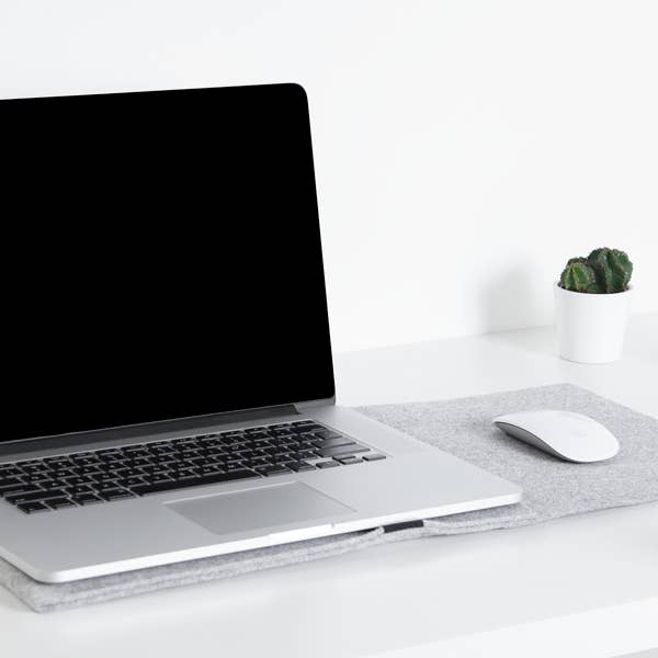 BERDINE - Vendita all'ingrosso Custodia per laptop/tablet - Unisex - The Sleeve | Custodia per MacBook 17 pollici