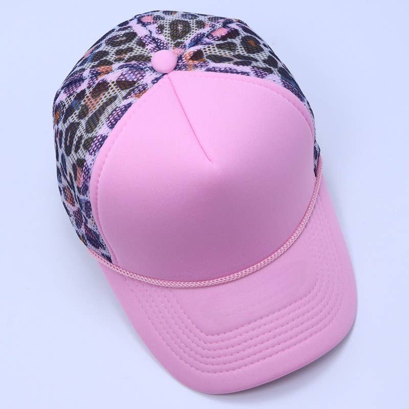 JOSSLYN by wall to wall - Wholesale Trucker Hat - Women's - TRUCKER HAT CHECKER FOAM FRONT ANIMAL MESH CAP | 40HW7402