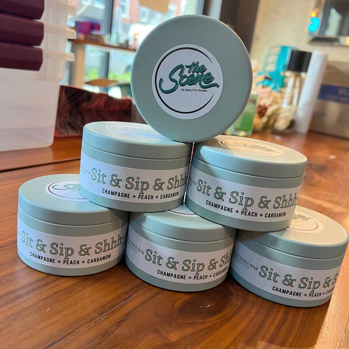 5 oz Travel Tin Candle | Omärkt | Privat etikett för wholesale av Noir Lux Candle Co