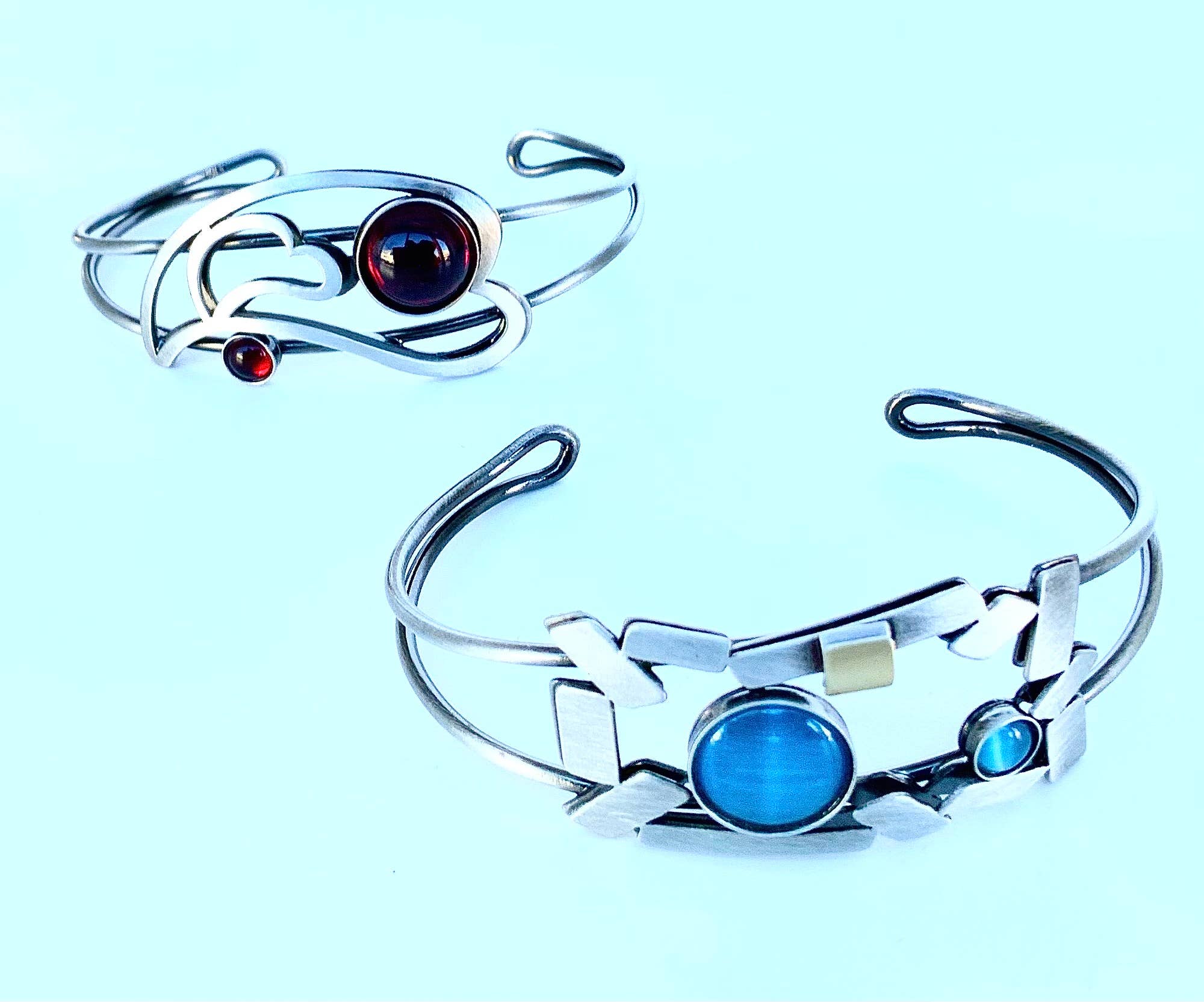 Christophe Poly / Crono Design - Vente Bracelet manchette - BRACELETS (B) - Manchette en fil en tailles 1 et 2, toutes deux ajustables49