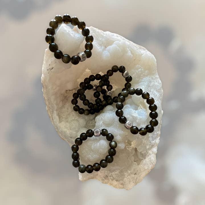 Luna Rae - Venta al por mayor Anillo de banda/apilable - Anillo elástico hecho a mano con obsidiana dorada