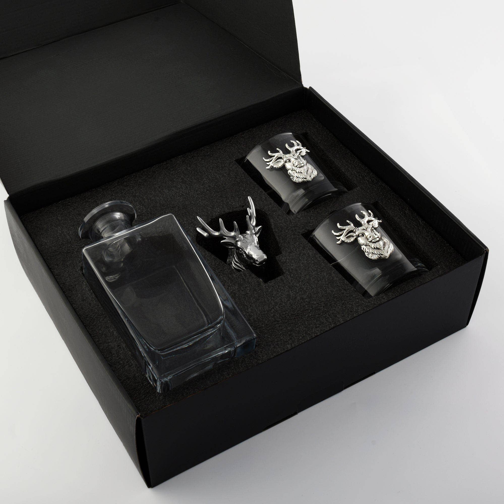 Arthur Court - Wholesale Decanter - Elk / Deer Bust Decanter Set with Glasses3