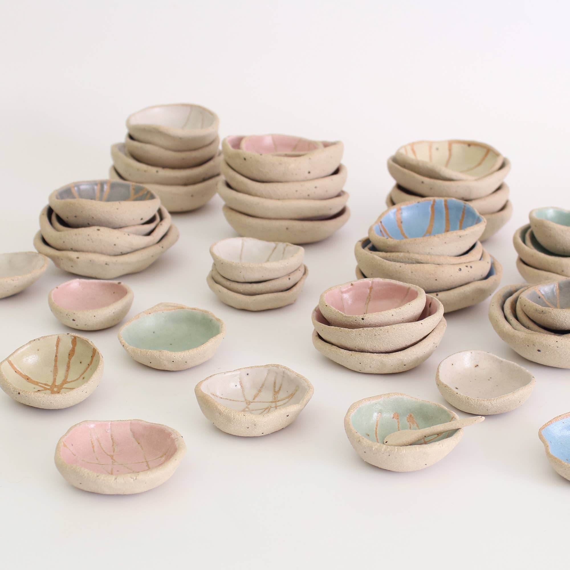 Habulous - Wholesale Decorative Plate/Dish/Bowl - Small  Wonky Bowls7