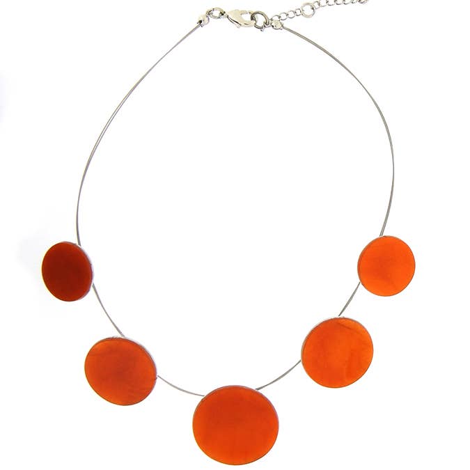 halsband i skal i harts för wholesale av Culture Mix