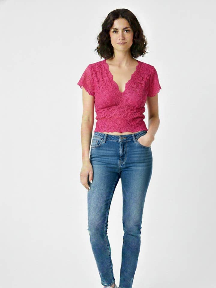 TOP DONNA per la vendita all'ingrosso da parte di Kis 2