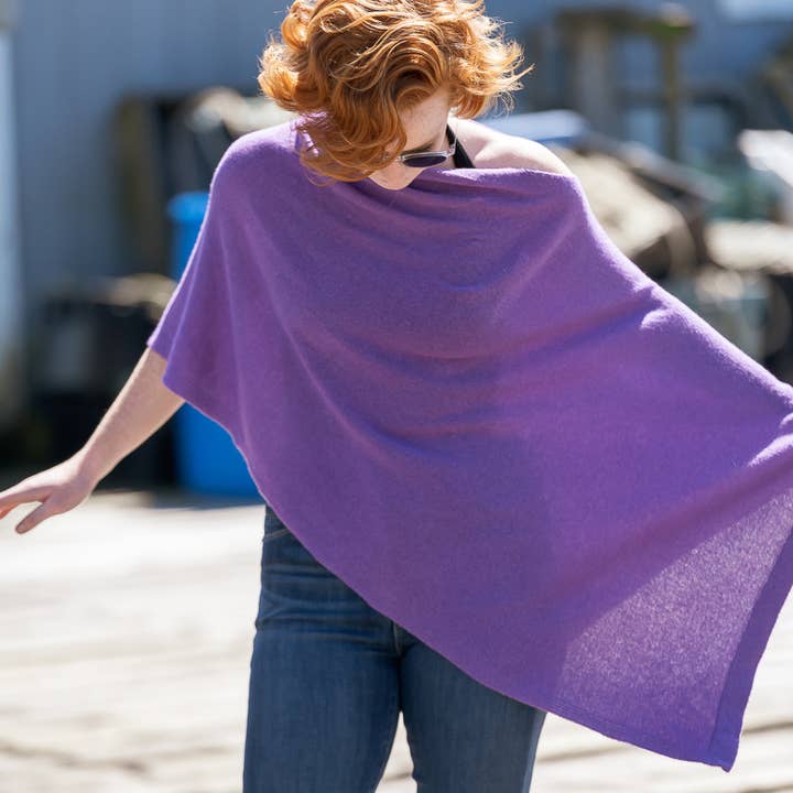 Margolis Pineo Italia - Wholesale Poncho - Women's - ROMA TRAVEL PONCHO - Cashmere-Blend Best Seller57