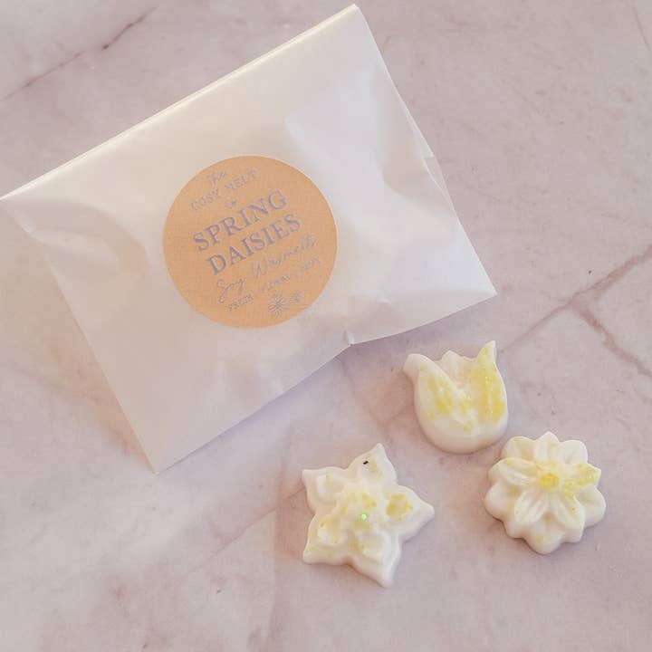Spring Daisies Soy Wax Melts for wholesale by The Cosy Melt Co.