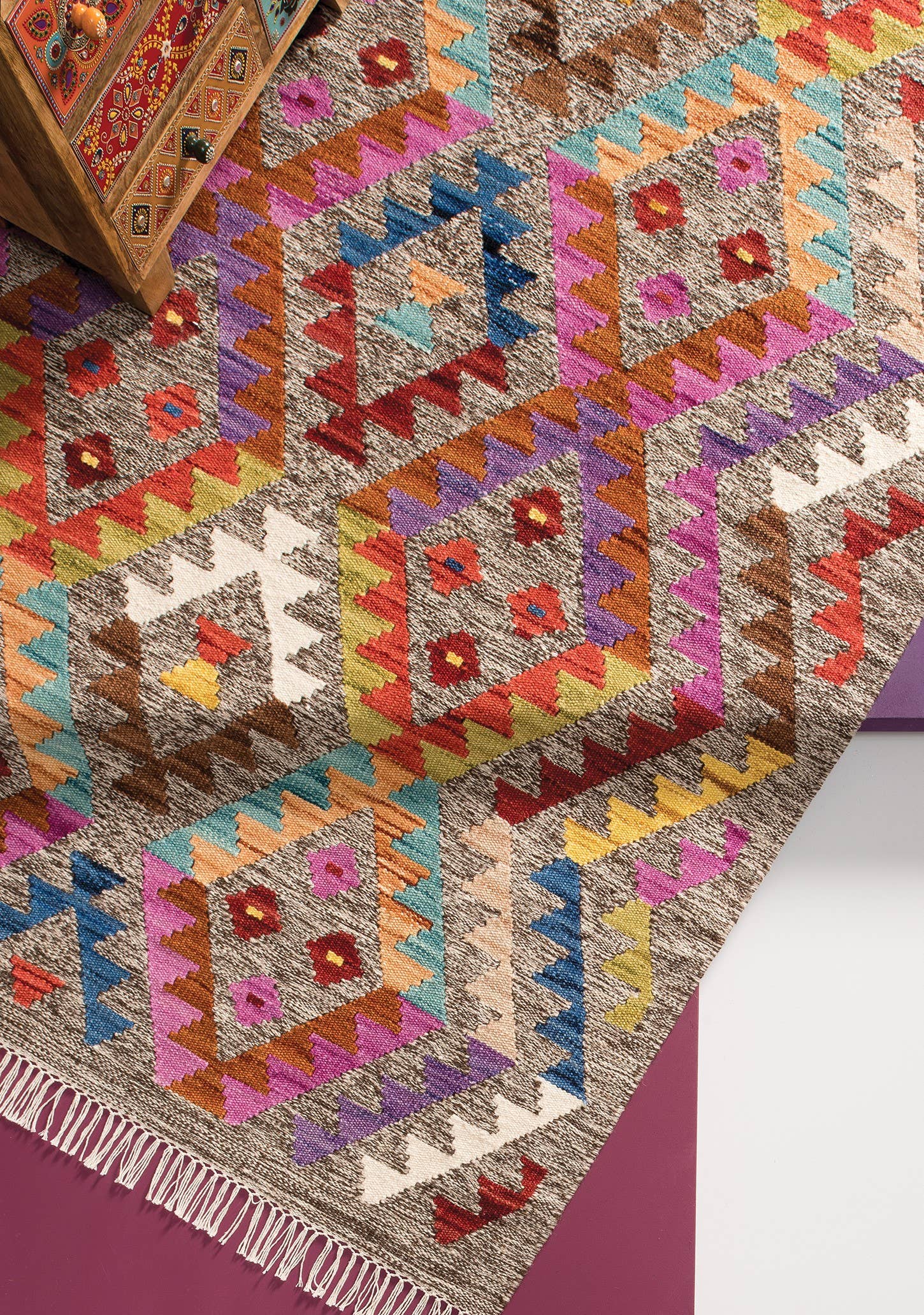 Namaste – wholesale Area rug – Aztec Multi Diamond Handloom Kilim Rug 75 X 200cm1