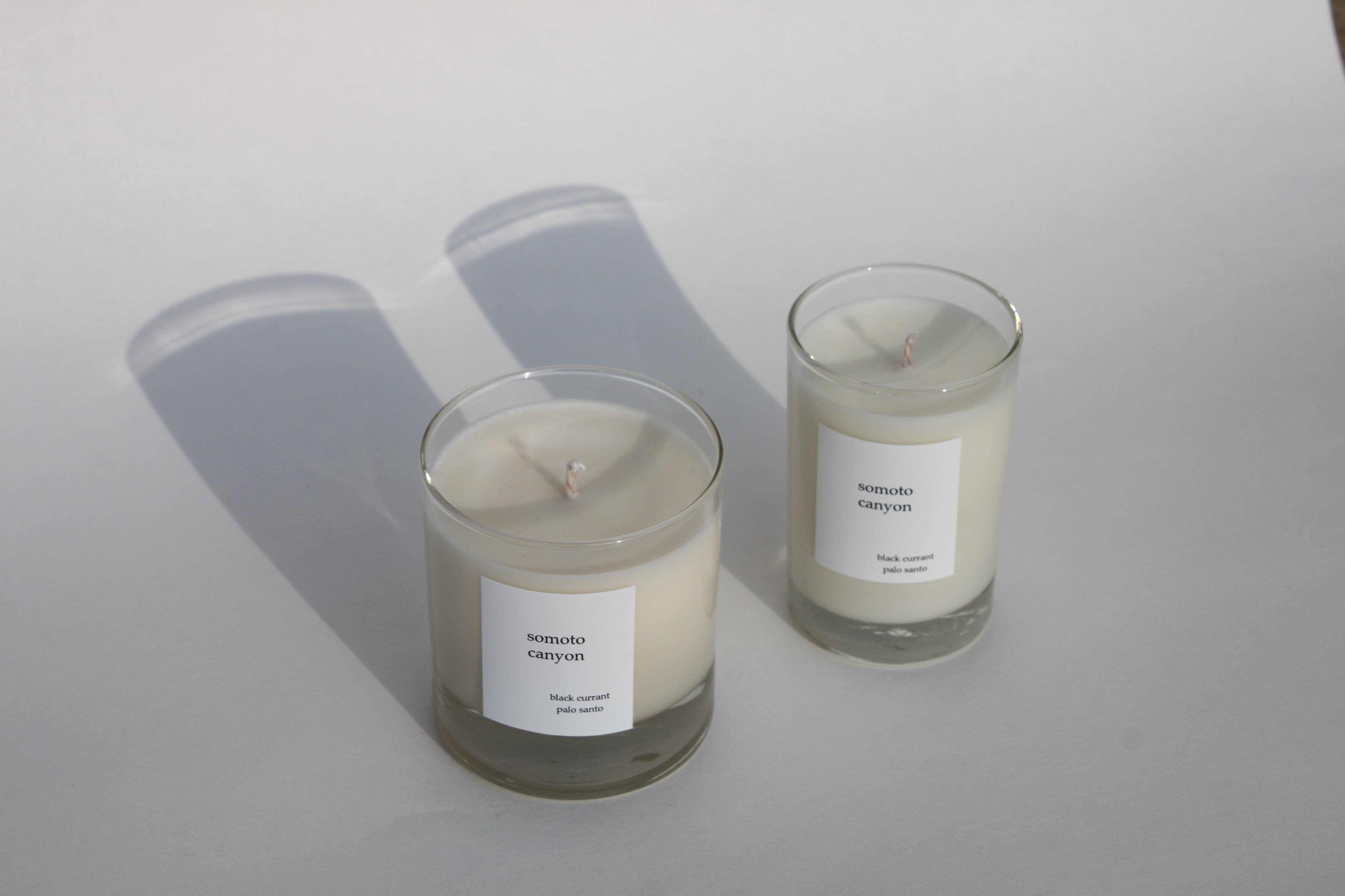 White Undyed Somoto Canyon Candle / Available in 5oz & 8oz for wholesale on Faire9