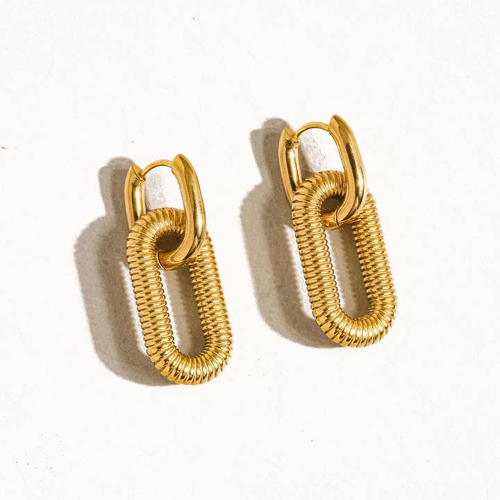 Flânerie by MAIQ - Wholesale Hoop Earrings - Kate 18K Non-Tarnish Double Chain Hoop Earring