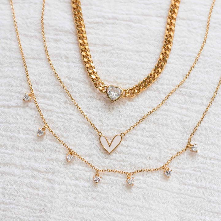 Everly Made - Wholesale Pendant/Charm Necklace - Chase Heart Necklace