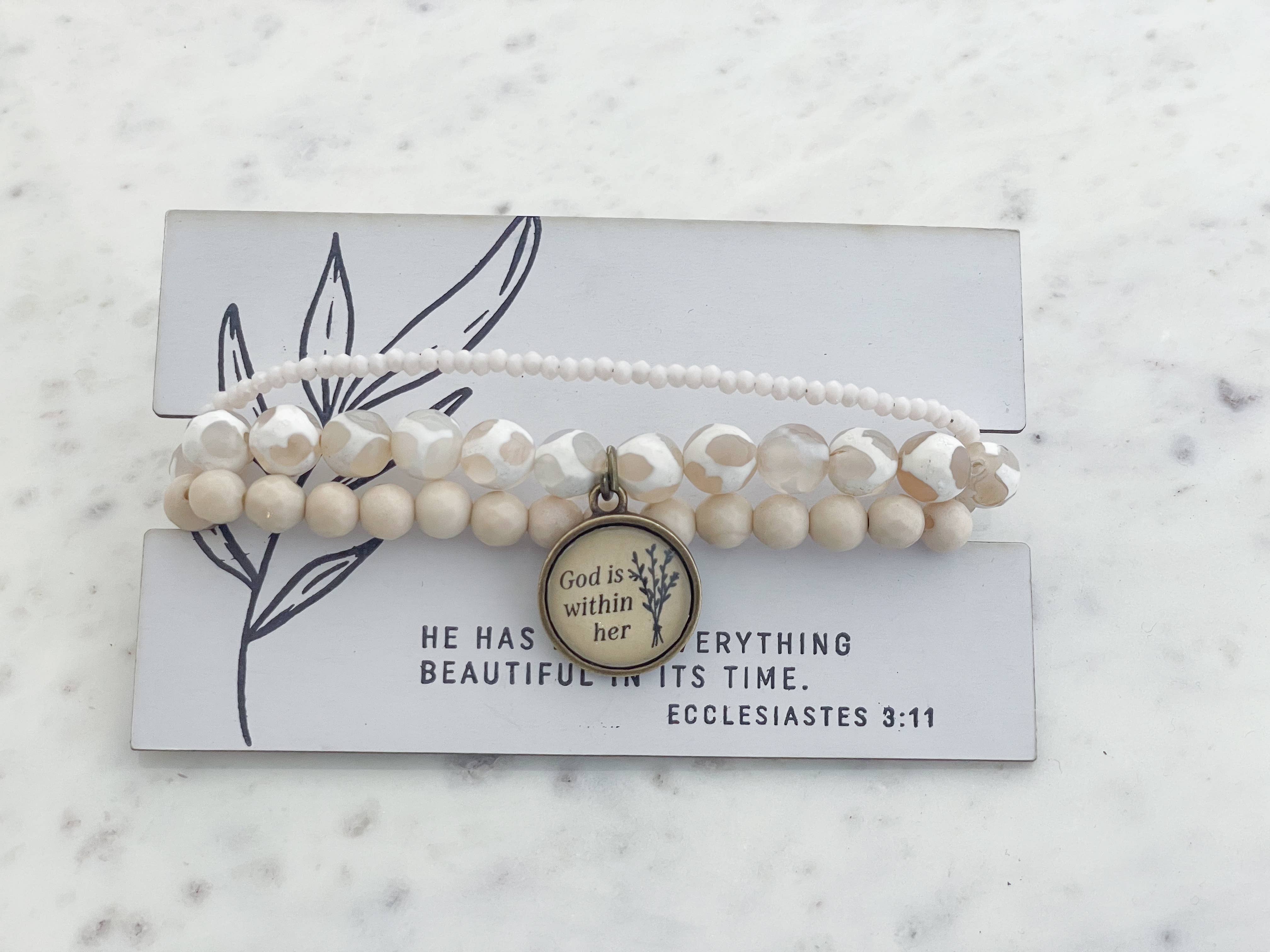 Ivy Barn Designs - Vente Parures de bijoux - Empilements de bracelets chrétiens perlés + colliers inspirants12