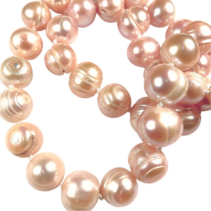 Foliesbijoux - Wholesale Beaded/Pearl Necklace - Salmon freshwater pearl necklace with buoy clasp S-101