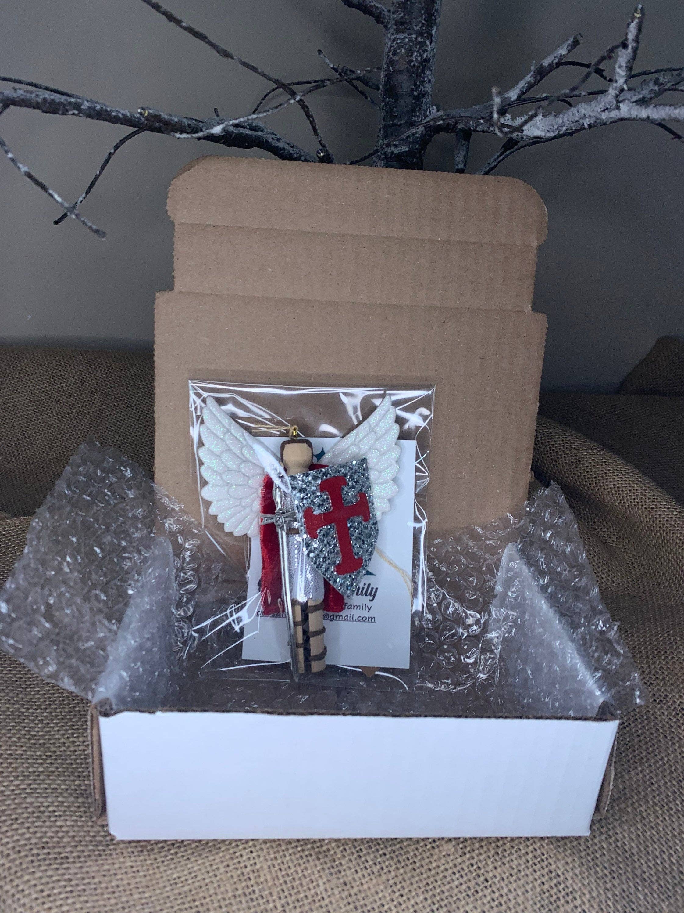 Our Saint Family – wholesale Ornament – St. Christopher Wooden Doll Ornament4