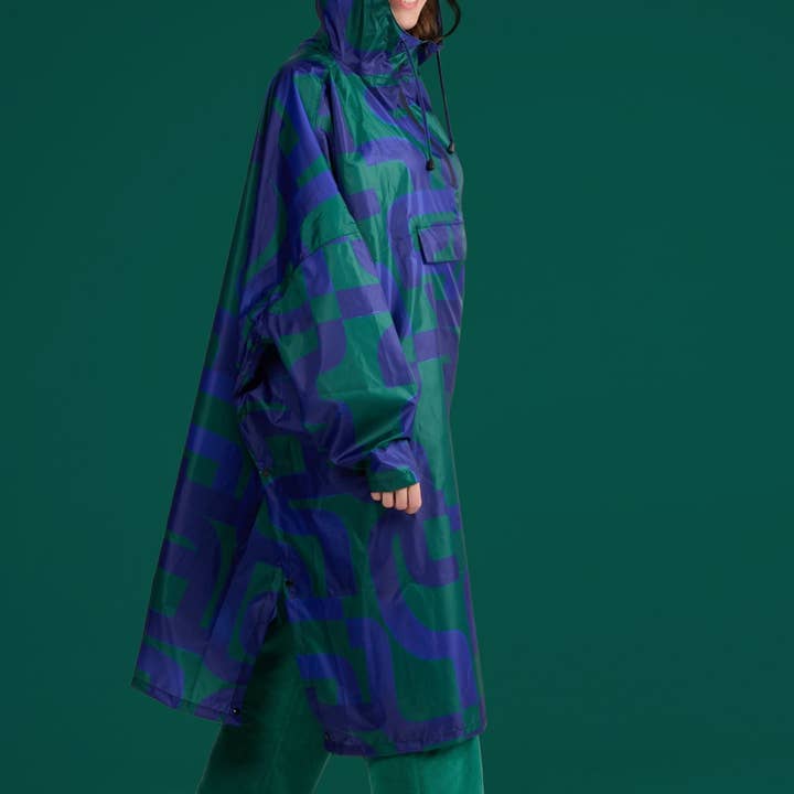 MADE IN SENS - Wholesale Capelet - Women's - GREEN CALIGRAPHY CLOAK PACK X2