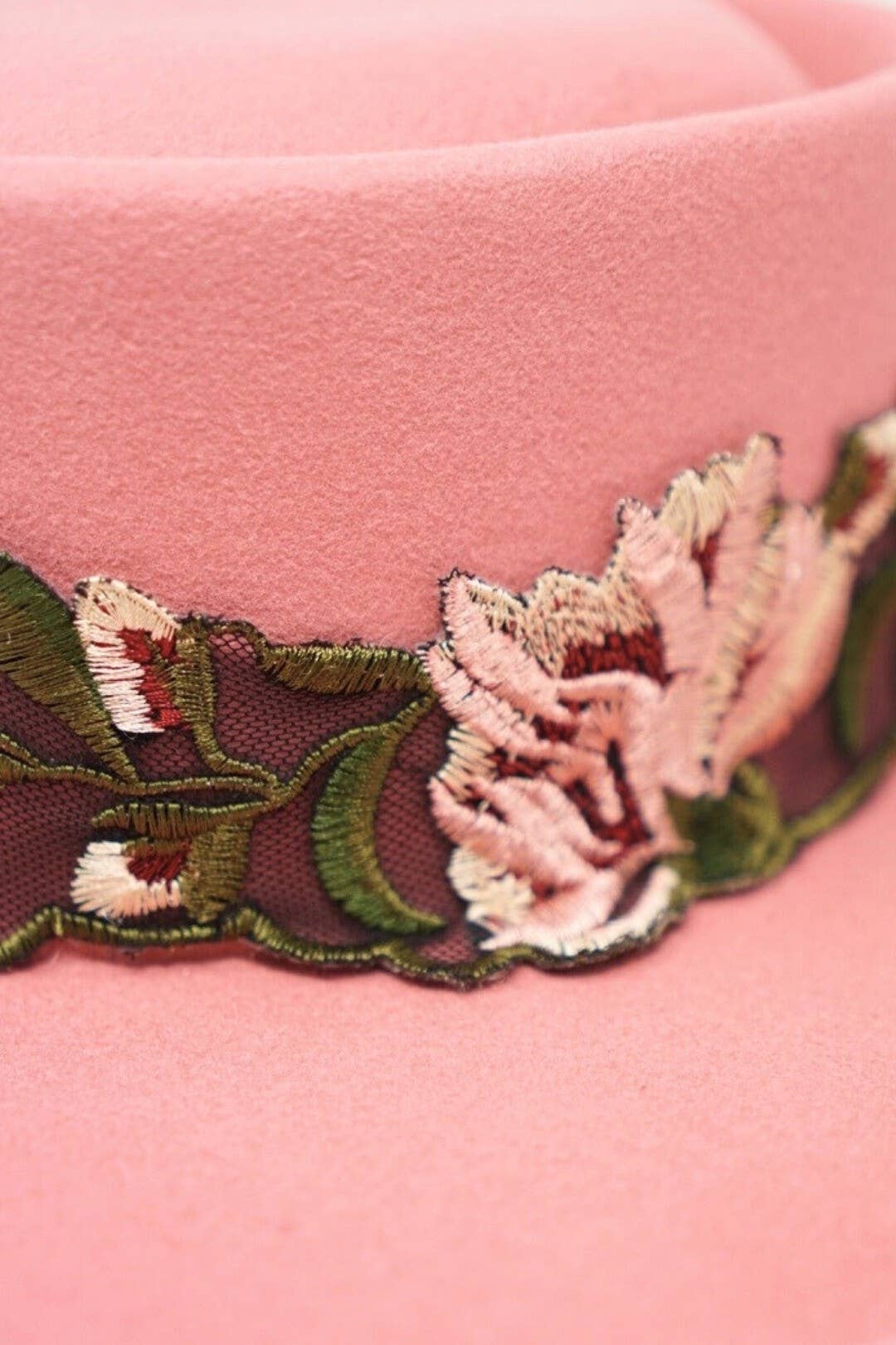 Olive & Pique - Wholesale Fedora - Women's - Lace Banded 100% Wool Felt Gambler Hat, Satin Lined, Unisex, Blush1