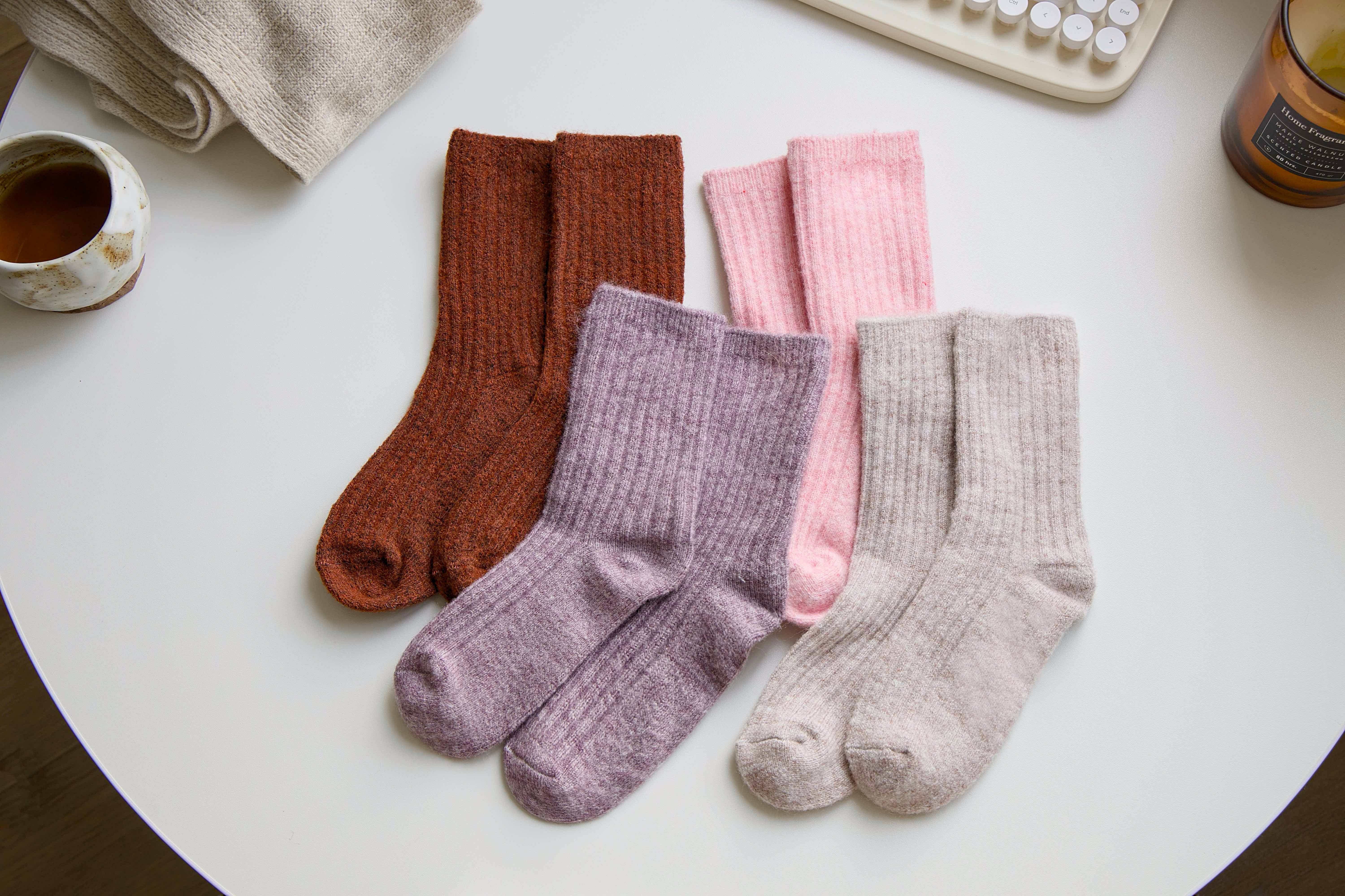 Happy Knits – wholesale Socks – Women's – Women’s Classic Wool Crew Socks – Cosy Snug Winter Fit7