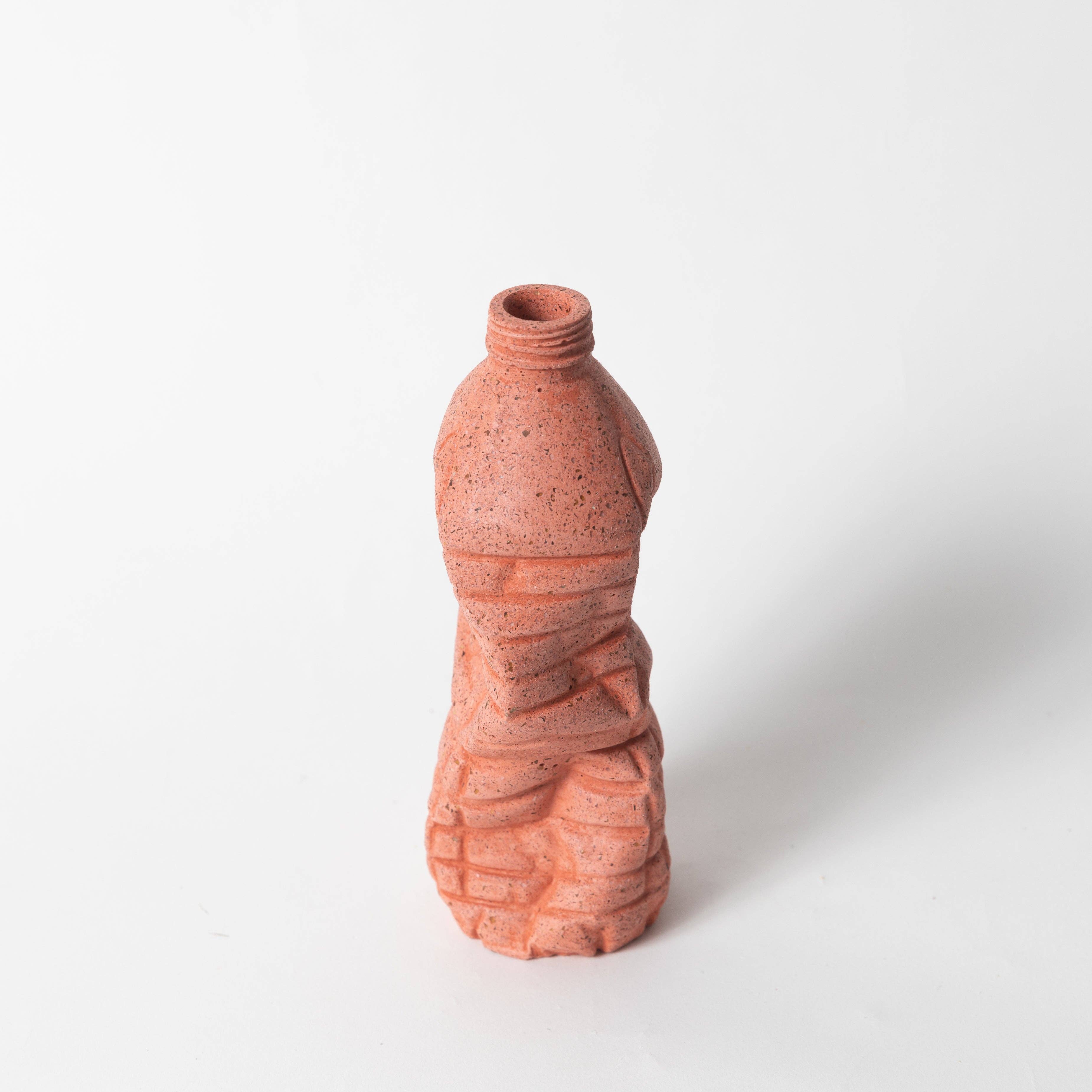 pretti.cool - Wholesale Vase - The Garbage Collection: Water Bottles0