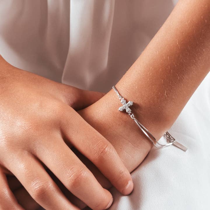 A Little Lacey - Wholesale Charm/dangle bracelet - Silver Cross Girls Communion Bracelet1