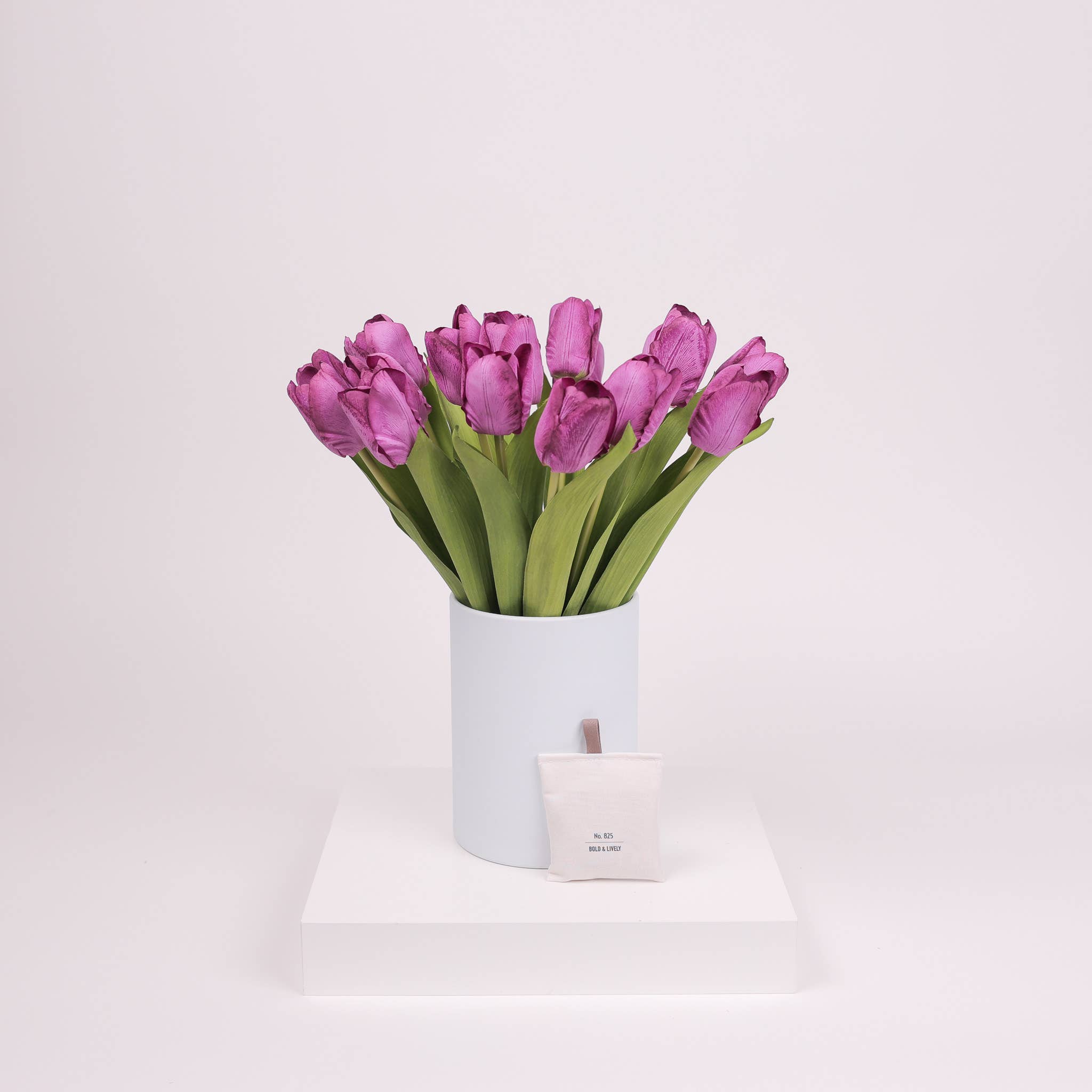 Nodito - Wholesale Artificial Flowers - Tulip Ever After - Blue Jay Edition4