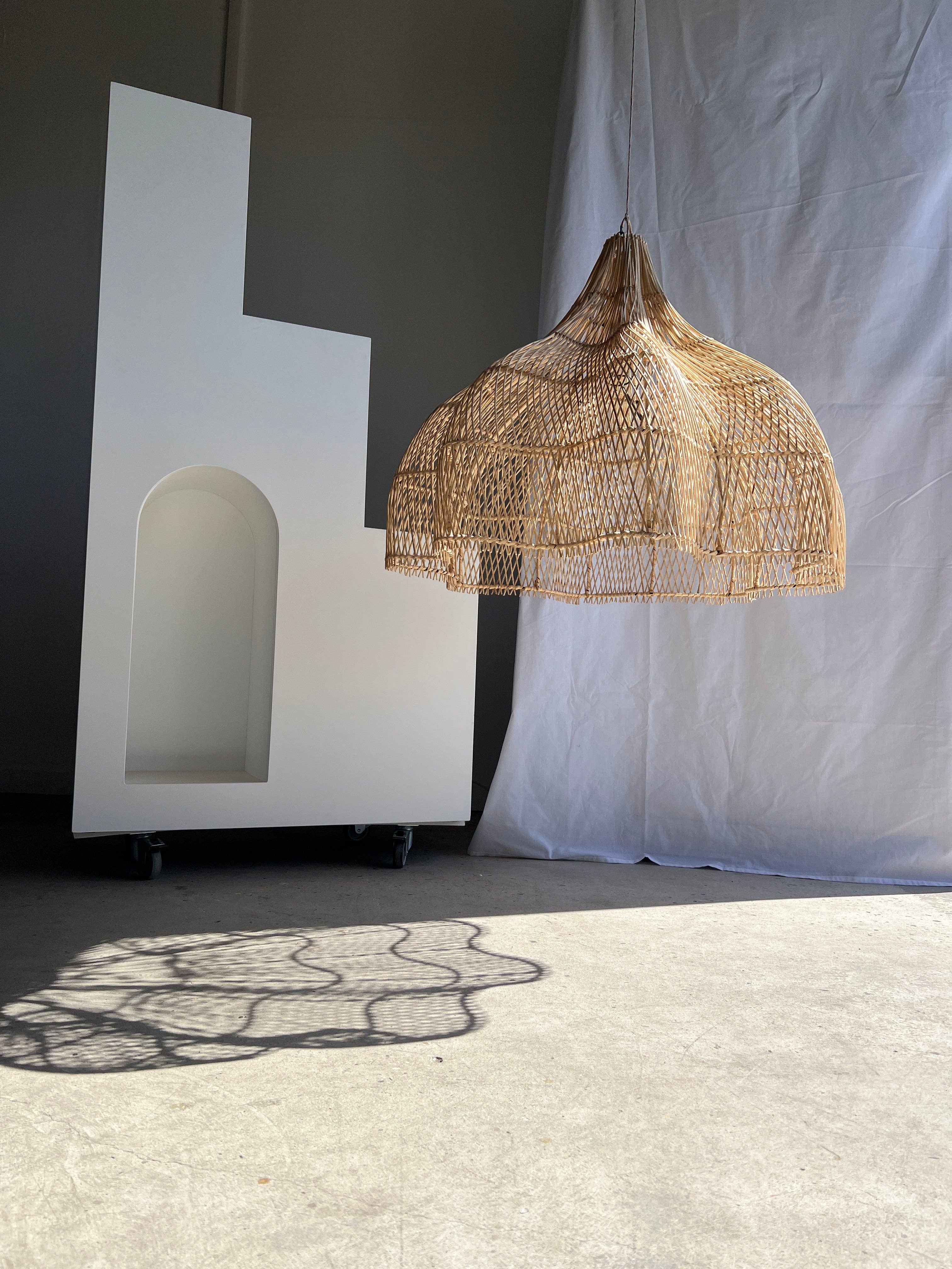 Office Objets - Wholesale Chandelier/Hanging Light - Pendant light, flower-shaped rattan fixture, tulip, corolla H:80cm D80cm27