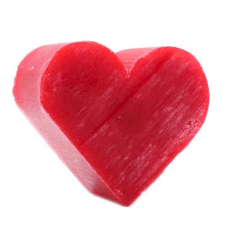 AW Aromatics Limited – wholesale Bar Soap – White Label 100 Heart Guest Soaps - Raspberry1