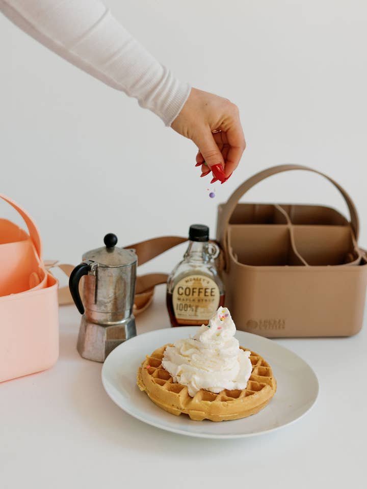 Bevvy Tote por atacado de Sunday Waffles