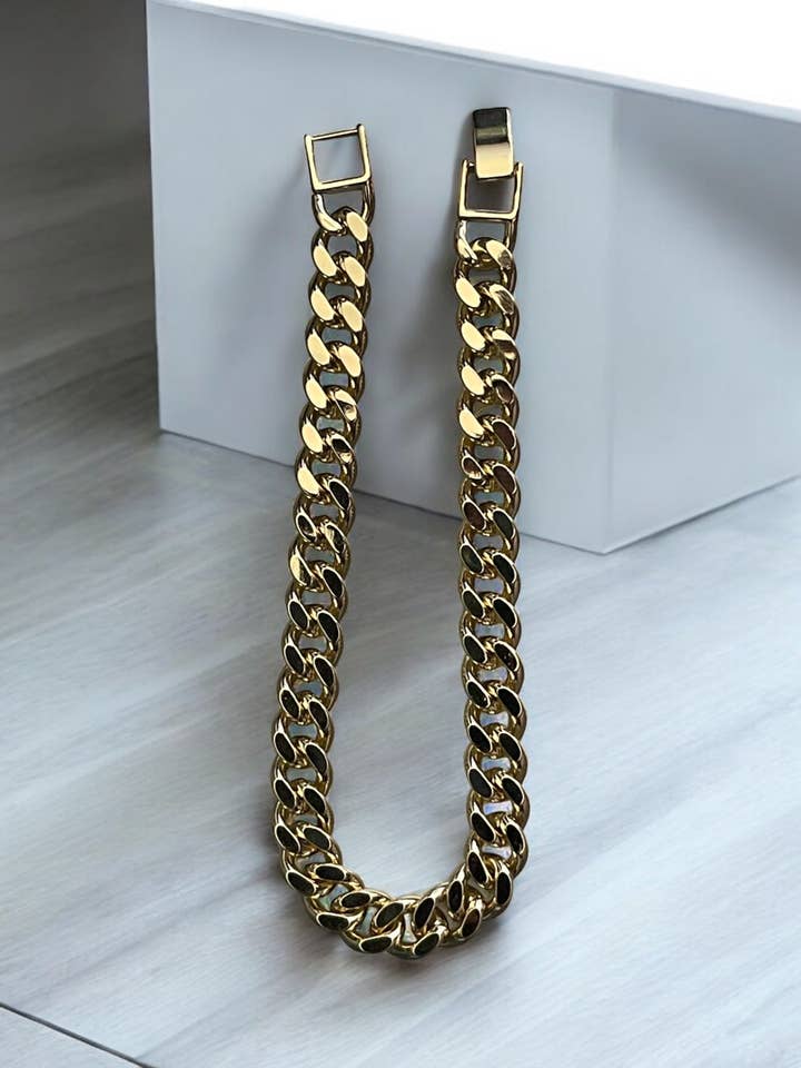 Pulseira Estilo Corrente Cubana Banhada a Ouro 14k por atacado de Divina Jewelry & Accessories LLC