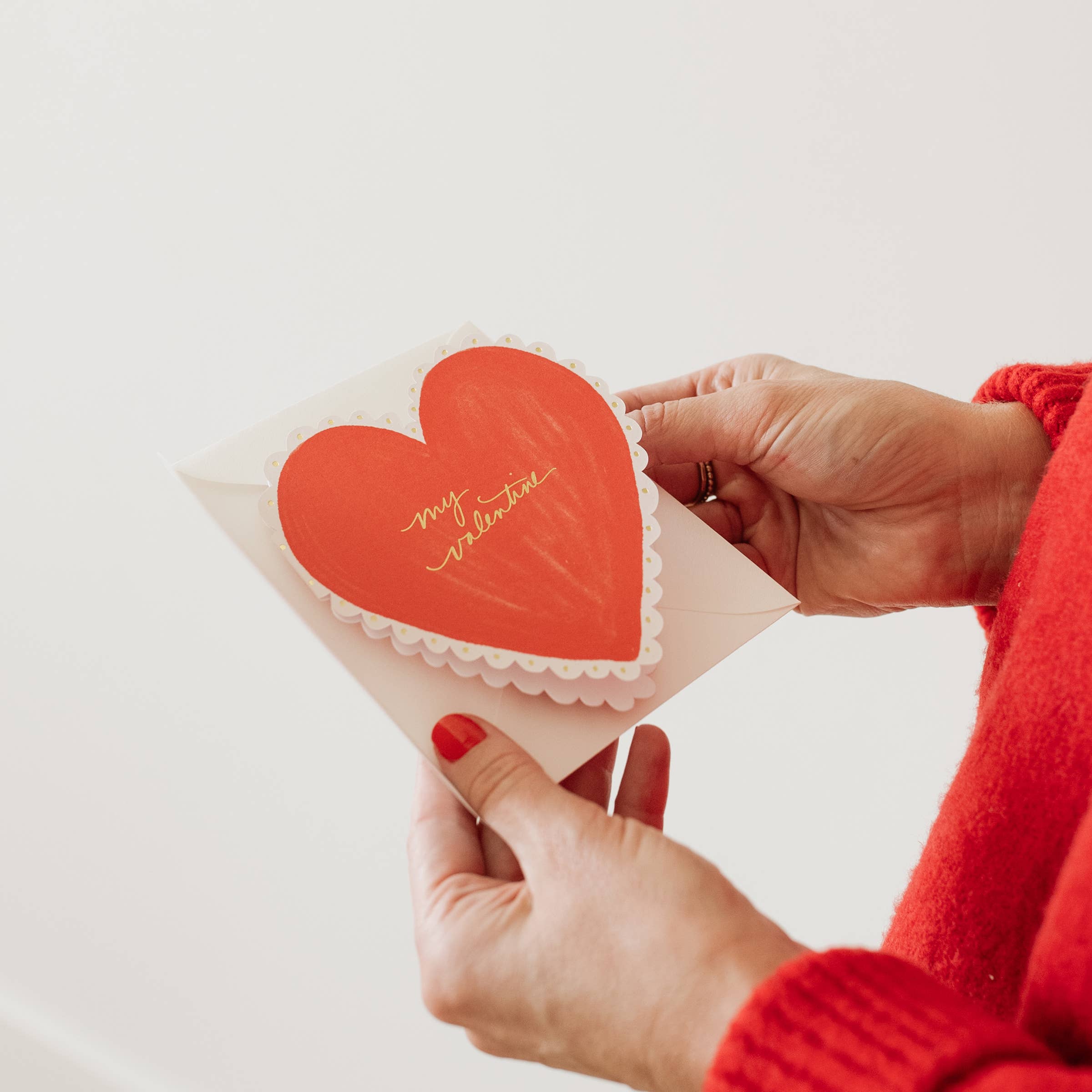 Ramona & Ruth - Wholesale Valentine's Day card - Valentine's Heart Doily Card3