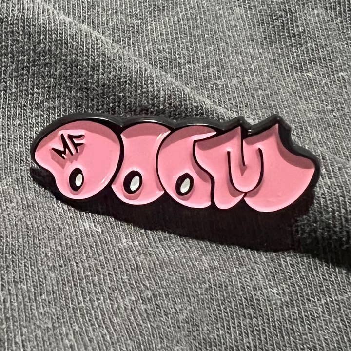 Épingle Bulle Rose MF Doom pour la vente par B-Side