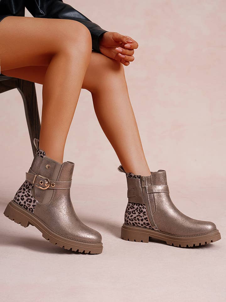Women's High Lug-Sole Boots – Style & Stability for wholesale by LADY GLORY