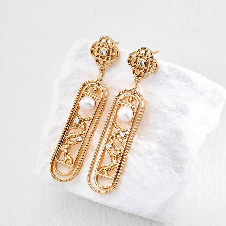 Elegant Golden Bloom Pearl Drop Silver/Gold Earrings for wholesale by La Solana Design