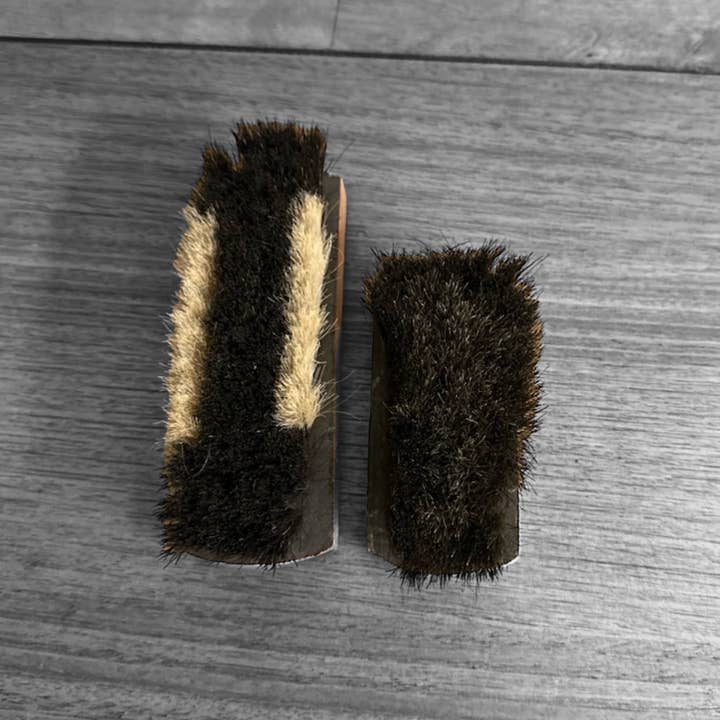 Nati Natash - Wholesale Hat Accessory - Women's - Horse Hair Brush for Vegan Suede Hat, Made in Mexico