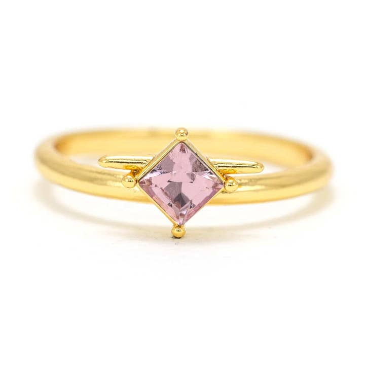 Asta Ring | Kristall Solitärring | Gyllene Stapelringar för wholesale av Lover's Tempo Jewelry