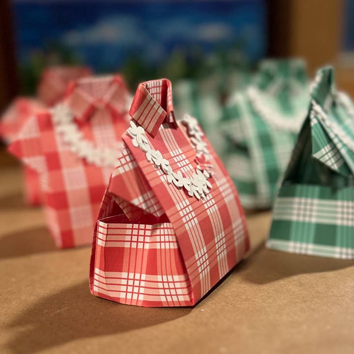 Handmade Aloha Kauai - Wholesale Gift Box - Handmade Origami Aloha Shirt Treat Gift  Boxes - Palaka