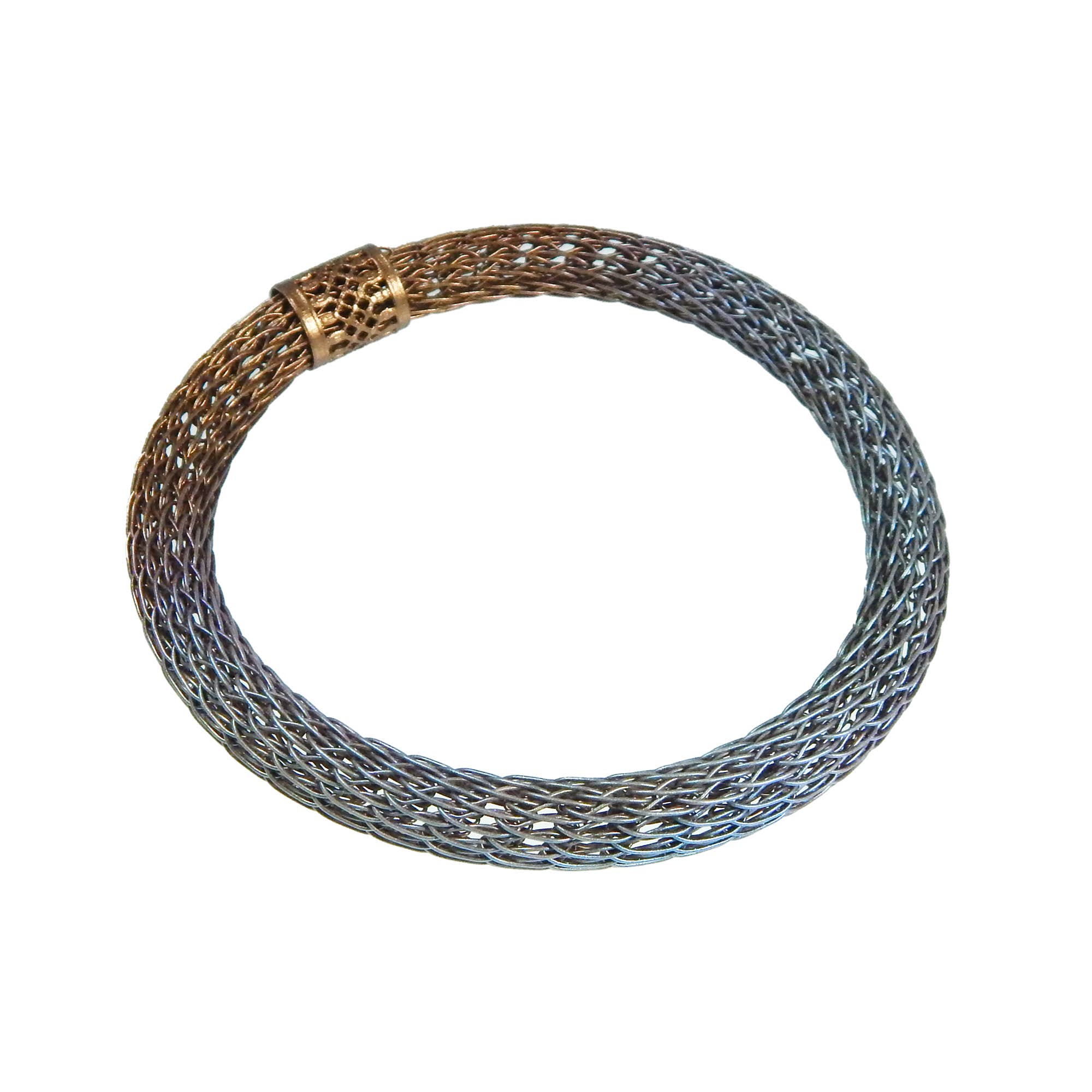 Sarah Cavender Metalworks - Venta al por mayor Brazalete - Brazalete de punto vikingo1